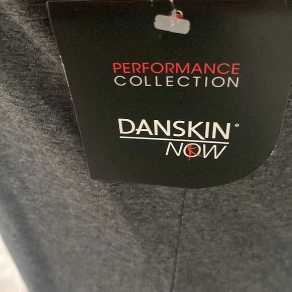 New Danskin Now Dri-More Top - Picture 2 of 6
